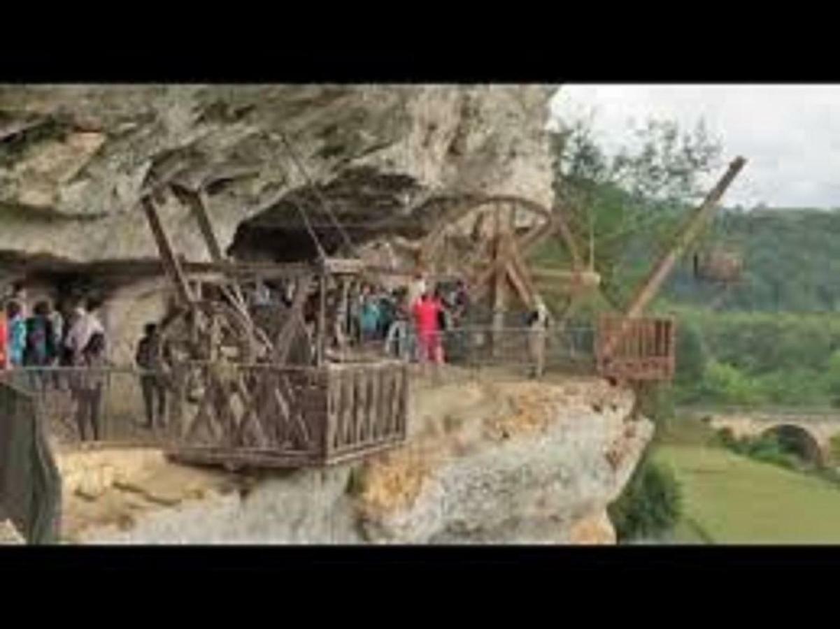 Vila Les Pruniers De La Cipiere Peyzac-le-Moustier Exteriér fotografie